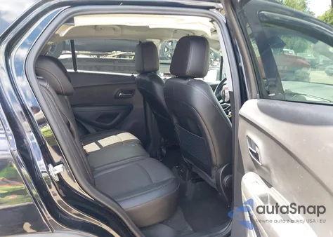 2019 Chevrolet Trax Lt z USA, uszkodzony, nr VIN 3GNCJPSB2KL227642